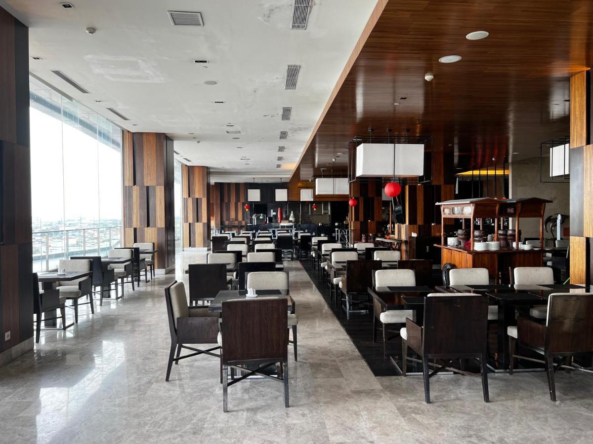 Po Hotel Semarang Exterior photo