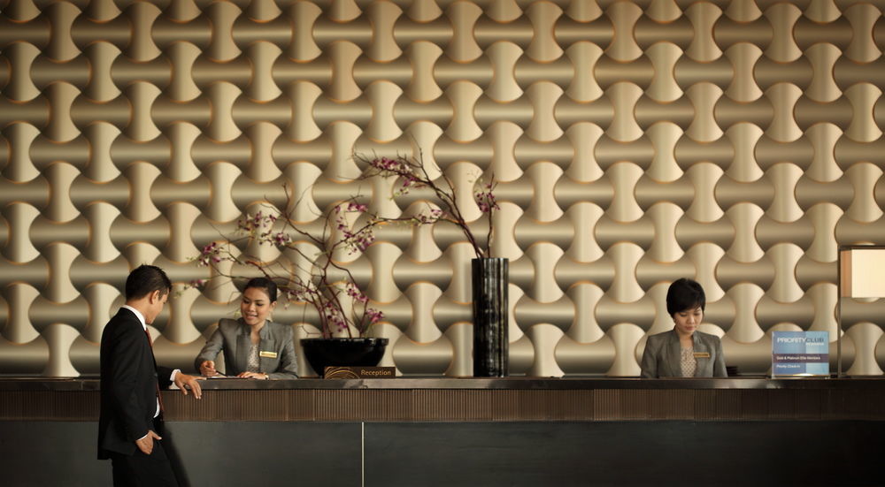 Po Hotel Semarang Exterior photo