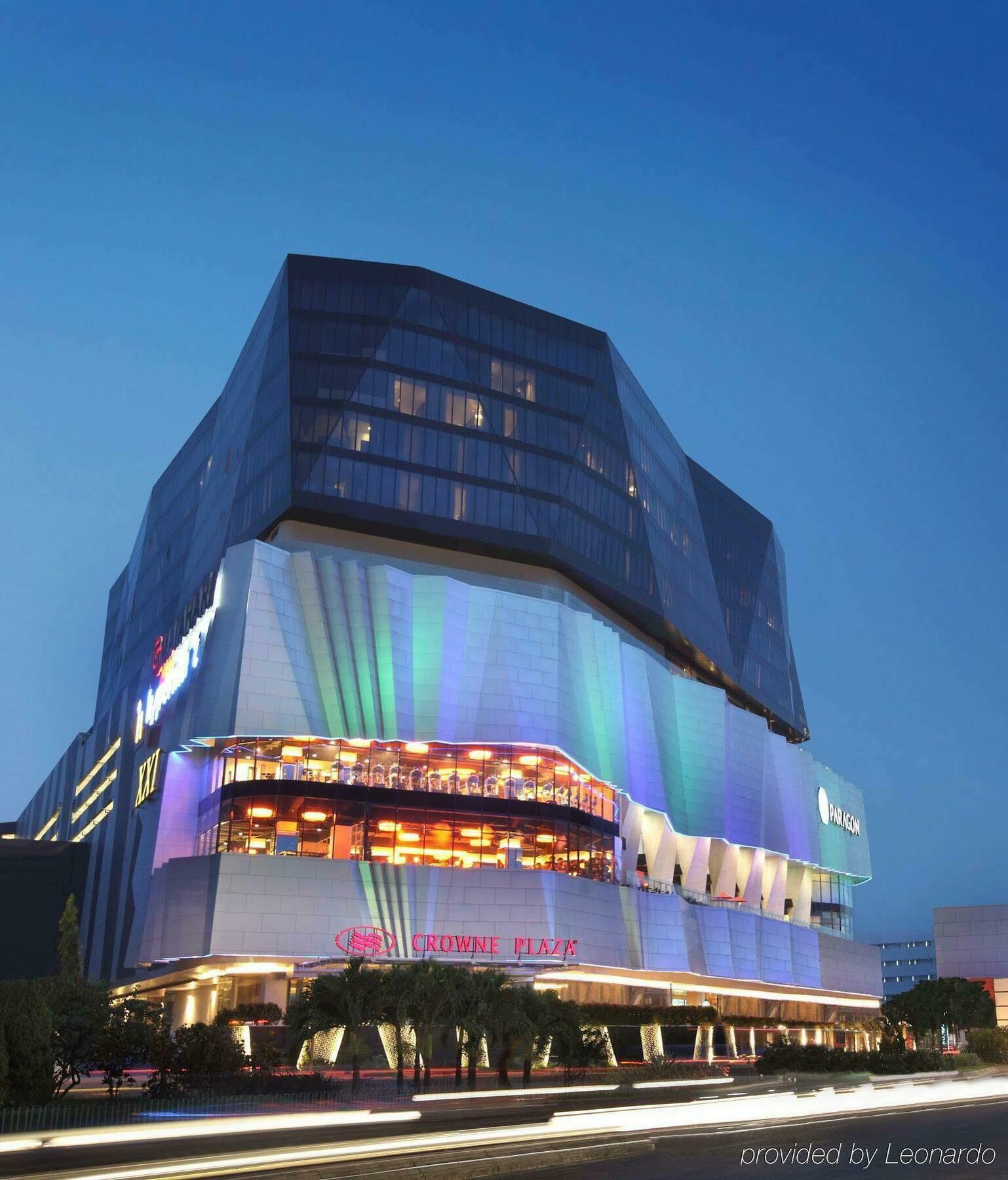 Po Hotel Semarang Exterior photo